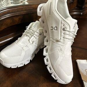 On Womens Coud 5 Shoes